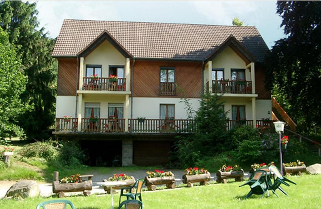Le Chalet Luttenbach-près-Munster エクステリア 写真