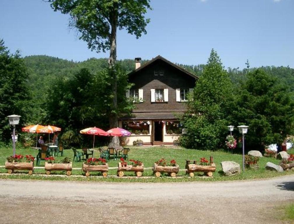 Le Chalet Luttenbach-près-Munster エクステリア 写真